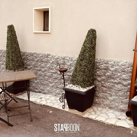 Charming House Luxury Experience